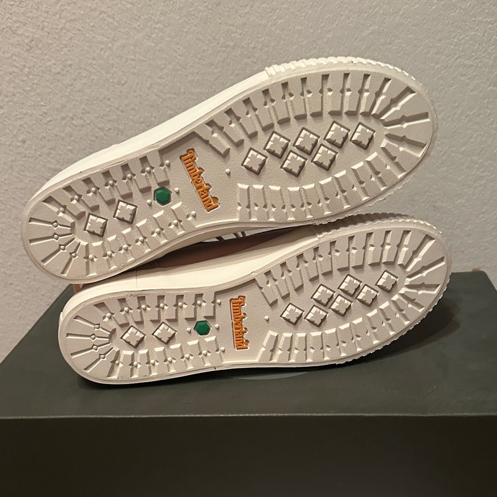 Timberland Women’s Brown And Cream Sneakers View 3